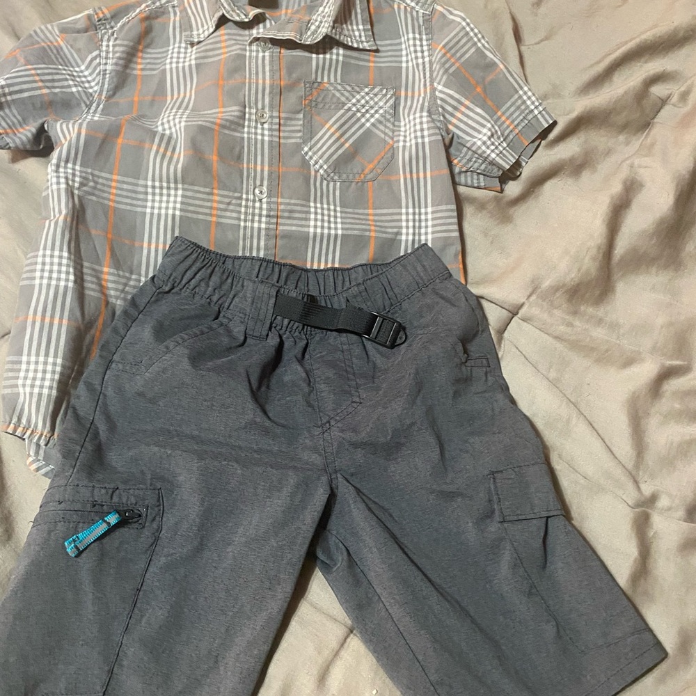 Faded Glory Gray and Orange Kids Matching Set